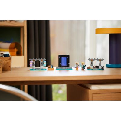 10. LEGO Minecraft 21252 Zbrojownia