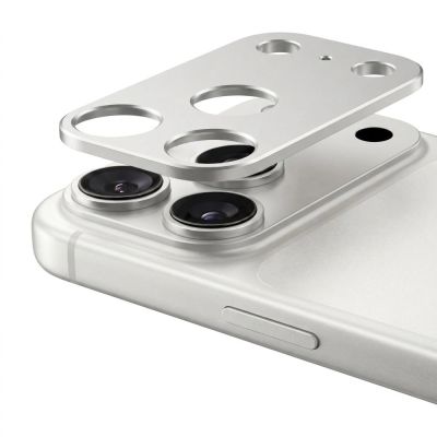 3. Osłona na wyspę aparatu Tech-Protect Camalloy Fit+ na iPhone 18 Pro - srebrna