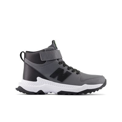 7. Buty New Balance Jr GT800TG3