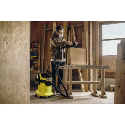 25. Odkurzacz uniwersalny KARCHER KWD 3 V-17/4/20/F - 1.628-442.0