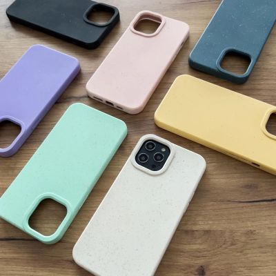 7. Eco Case etui iPhone 14 Plus silikonowy degradowalny pokrowiec fioletowe