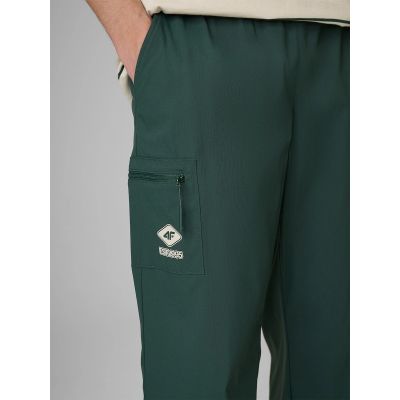 5. Spodnie casual joggery męskie 4F 4FRSS26TTROM1915-40S