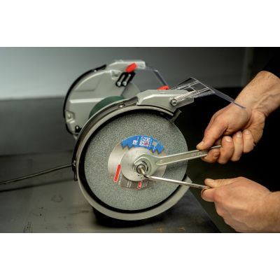 8. Metabo DS 150 Plus szlifierka stołowa 2980 RPM 400 W