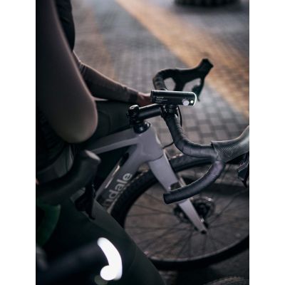 2. Lampka rowerowa BOOKMAN Volume Front 800