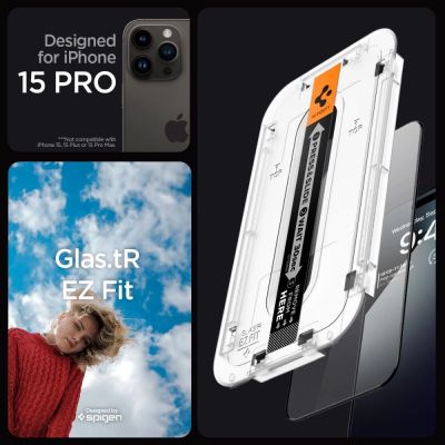 8. Szkło hartowane Spigen Glas.tR EZ Fit FC na iPhone 15 Pro - czarne 2 szt.