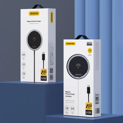 10. Ładowarka indukcyjna Dudao A12XS 15W kompatybilna z MagSafe - czarna