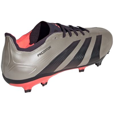10. Buty piłkarskie adidas Predator League FG IF6349