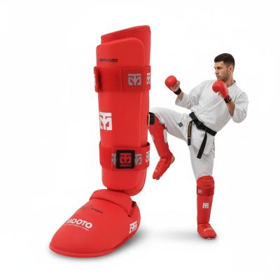 Ochraniacze piszczeli i stóp Karate WKF RED | MOOTO