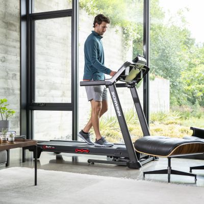 21. Bieżnia elektryczna Schwinn 510T