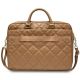 3. Torba Guess Quilted 4G na laptopa 16" - brązowa