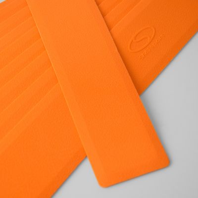 4. Płaskie znaczniki pola - pasy 51x6cm 10szt. jaskrawe pomarańczowe SMJ sport ZPP-O