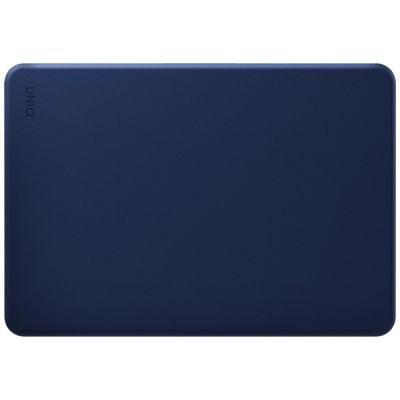 6. Etui UNIQ Lyden Versa na MacBook Neo - granatowe