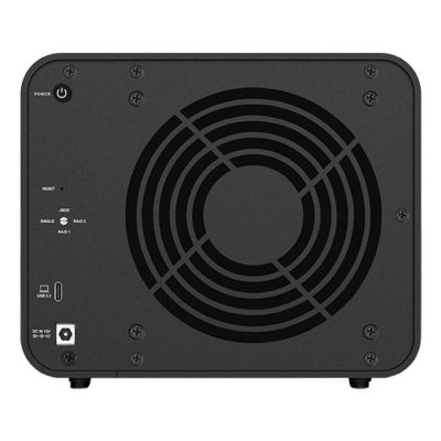 4. TerraMaster D8 HYBRID macierz dyskowa Desktop Czarny