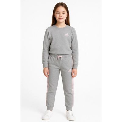 22. Spodnie adidas French terry 3 Jr HM8759