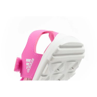 25. Buty adidas Captain Toey Jr FZ2235