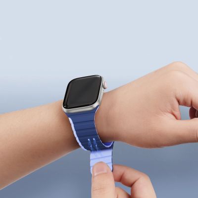 5. Magnetyczny pasek Apple Watch SE, 9, 8, 7, 6, 5, 4, 3, 2, 1 (41, 40, 38 mm) Dux Ducis Strap (LD Version) - niebieski