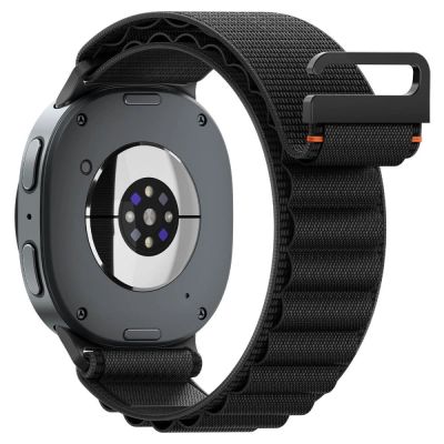 2. Pasek Spigen WBF1 na Samsung Galaxy Watch 40 / 44 / 46 mm - czarny