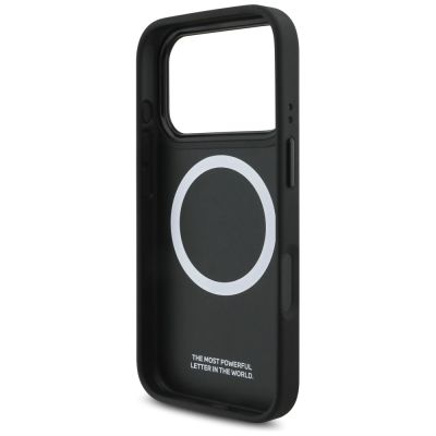7. Etui BMW M Carbon Line & Logo MagSafe na iPhone 17 Pro - czerwone