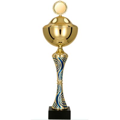 3. Puchar metalowy z przykrywką