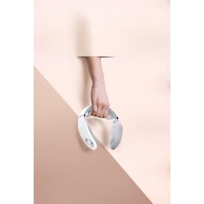 7. Masażer szyi biały 4098E SKG