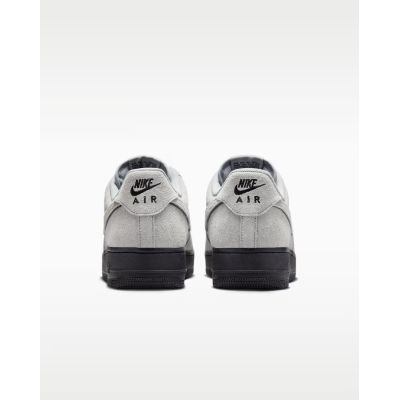 5. Buty męskie NIKE AIR FORCE 1 '07 LV8 (HQ1966-001)