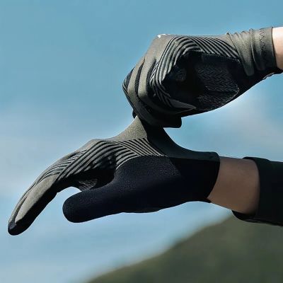 14. Rękawiczki rowerowe Rockbros 16110006002 amortyzujące rozmiar M - zielono-czarne