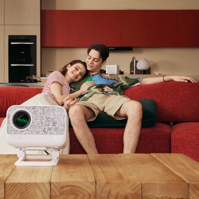 14. Projektor multimedialny Yaber L2 Plus LCD FullHD 1080p z głośnikami JBL - beżowy