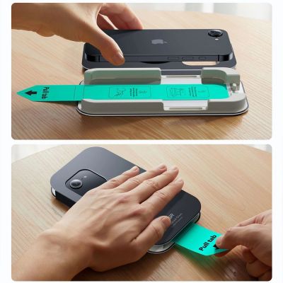 9. Etui ESR UltraFit Tempered Glass 2-pack na iPhone 13 / 13 Pro / 14 / 16e / 17e