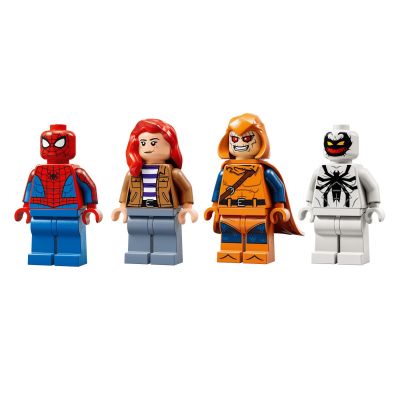 5. LEGO Marvel Super Heroes 76317 - Mieszkanie Petera Parkera