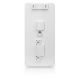 10. Switch PoE UBIQUITI N-SW (4x 10/100/1000Mbps)