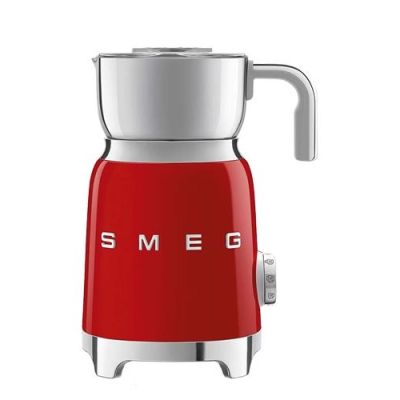 6. Spieniacz do mleka Smeg MFF11RDEU 50's Style czerwony