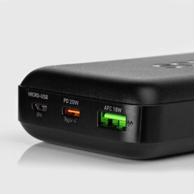 6. Powerbank SBS TTBB20000PD20K 20000 mAh 20W PD USB-C, USB-A, Micro-USB - czarny