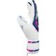 9. Rękawice Reusch Attrakt RE:GRIP NC