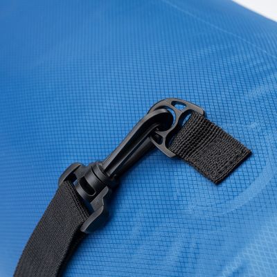 7. Worek Hi-Tec Drypouch 20 92800597800