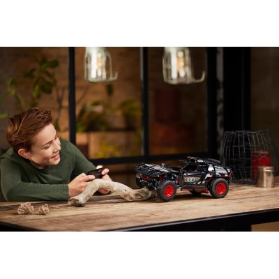 7. LEGO Technic 42160 Audi RS Q e-tron