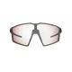 4. Okulary Julbo Edge - matowy czarny/pom.