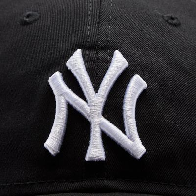 3. Czapka New Era 9TWENTY League Essentials New York Yankees 60348852
