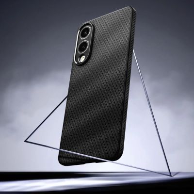 15. Etui Spigen Liquid Air na Samsung Galaxy S25 Edge - czarne