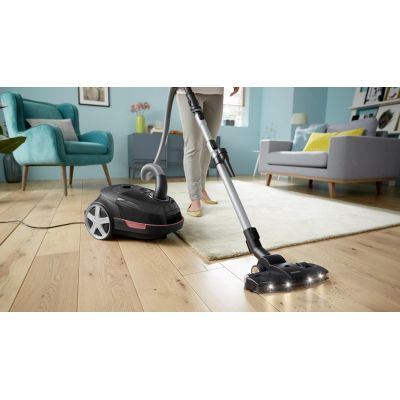 51. Odkurzacz PHILIPS Series 6000 XD6142/12