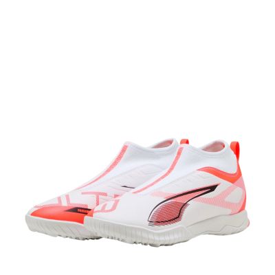 8. Buty piłkarskie Puma Ultra 5 Match+ LL TT Jr 108355 01