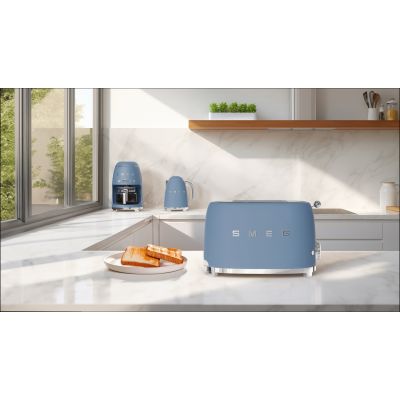 14. Toster SMEG TSF01SBMEU