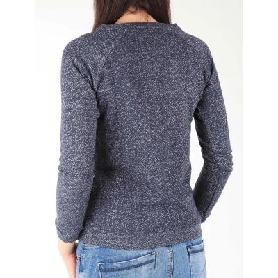 5. Sweter Lee L53AUT35