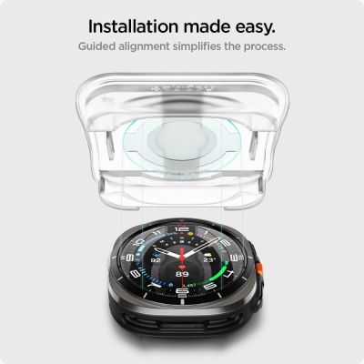 10. Szkło hartowane Spigen Glas.TR EZ Fit na Samsung Galaxy Watch Ultra (47 mm) - przezroczyste (2-pak)