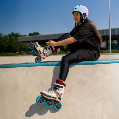 7. Kask rowerowy BMX/hulajnoga Wozinsky 54-58 cm - gradient różowy