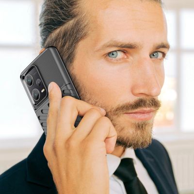 7. Thunder Case etui do Xiaomi Redmi Note 12 Pro+ silikonowy pancerny pokrowiec czarne
