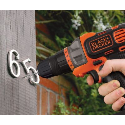 3. Black & Decker MT218KB wiertło 800 RPM Czarny, Pomarańczowy 1,46 kg