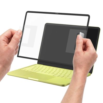 4. Szkło hartowane Spigen Glas.tR Slim FC na MacBook Neo 13" 2026 - czarne