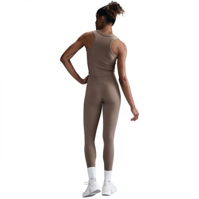 6. Koszulka Nike Dri-Fit One Fitted Crop W FN2806 233