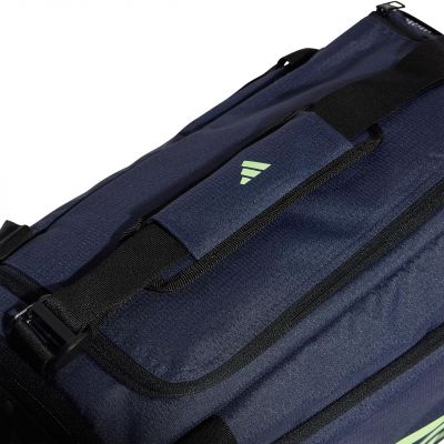 11. Torba adidas Essentials 3-Stripes Duffel S IR9821