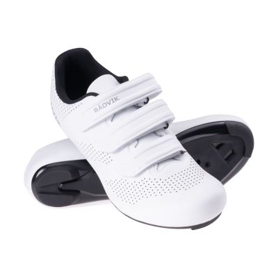 4. Buty FOROAD UNI